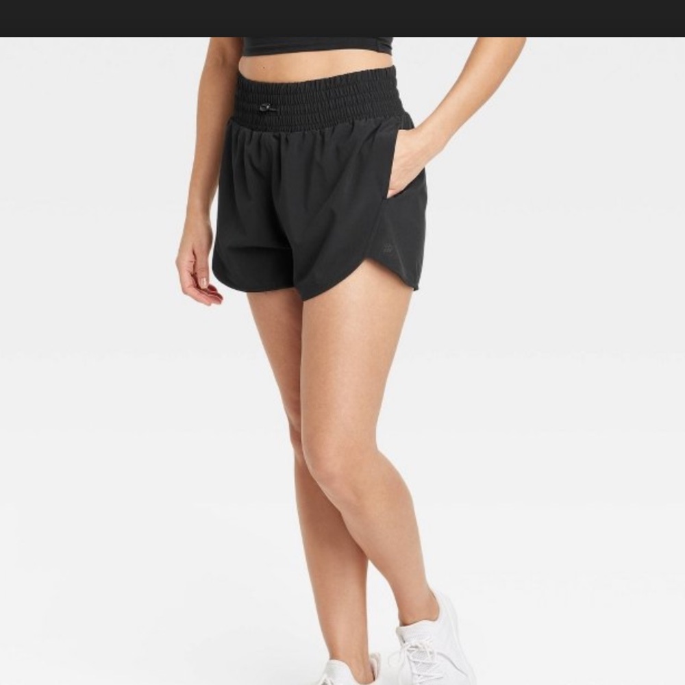 All in Motion Women’s Flex Woven High Rise Shorts 3”